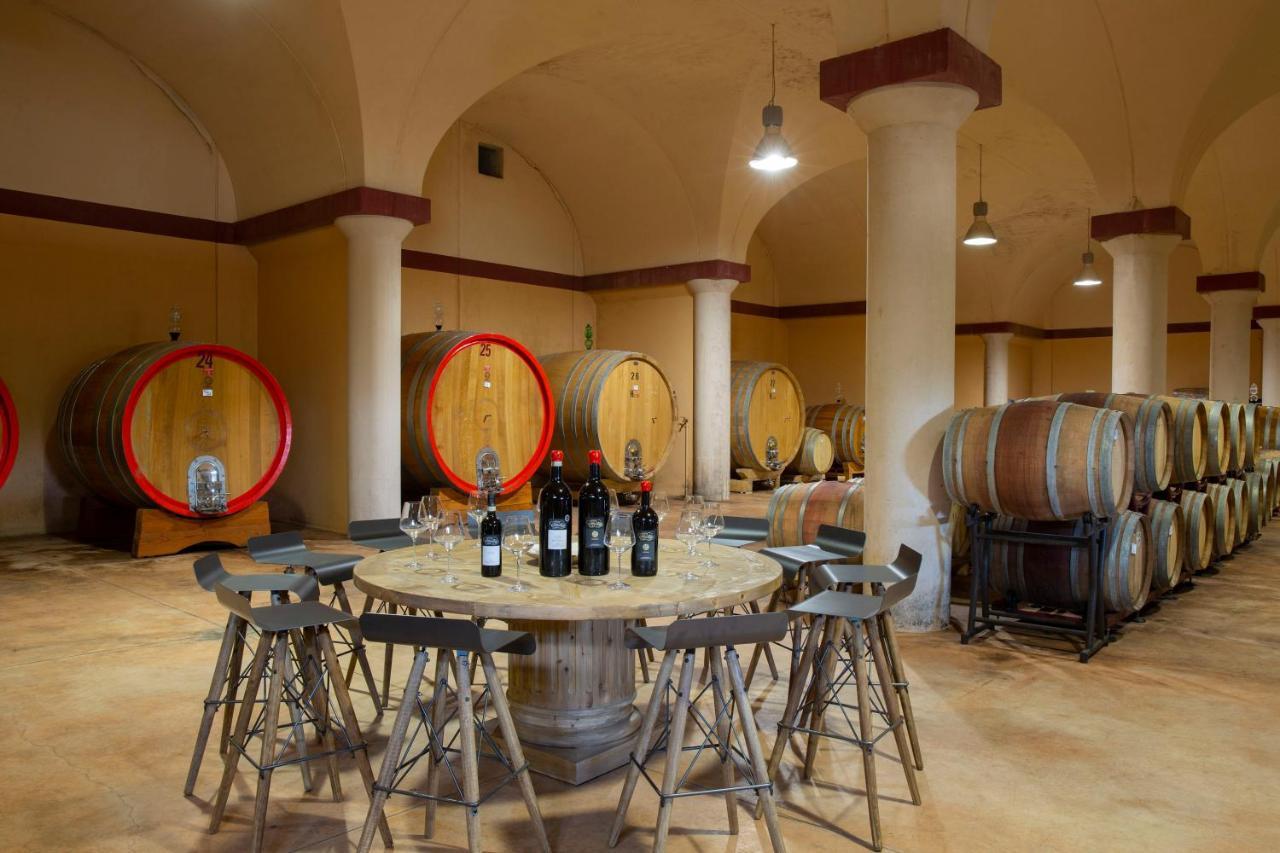 Borgo Argiano Villa Кастелнуово Берарденга Екстериор снимка